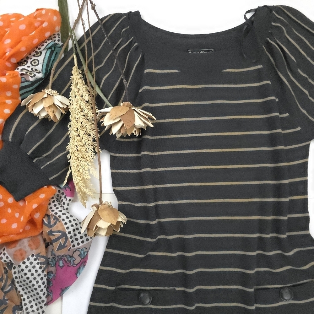 Jessica Howard Black and Gold Striped Dress Size M - Picture 2 of 6